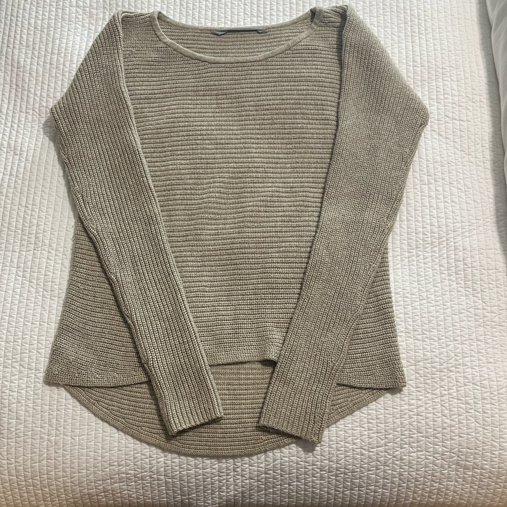 Athleta Women's tan Sweater